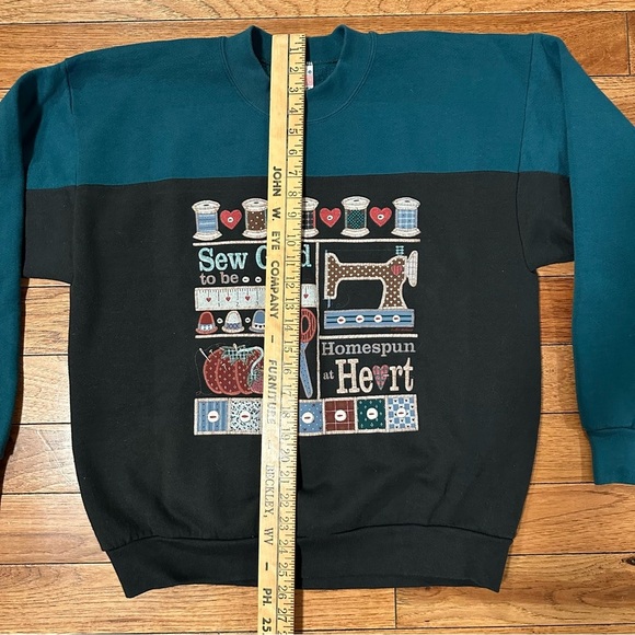 Vintage 1990s Sew Glad to be Homespun at Heart Sewing Crafts Cottagecore - Picture 7 of 9